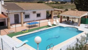 VILLA RURAL CON PISCINA PRIVADA